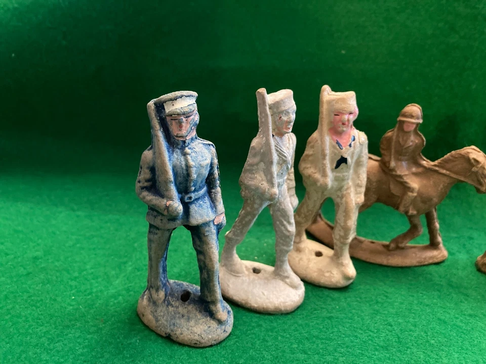 Vintage 1930's 40's Lineol Rare Sawdust & Resin Toy World War I Soldier Figures - Image 2 of 4