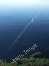 Photo 6x4 Reflected aeroplane contrail Gabroc Hill A jet plane's con c2010