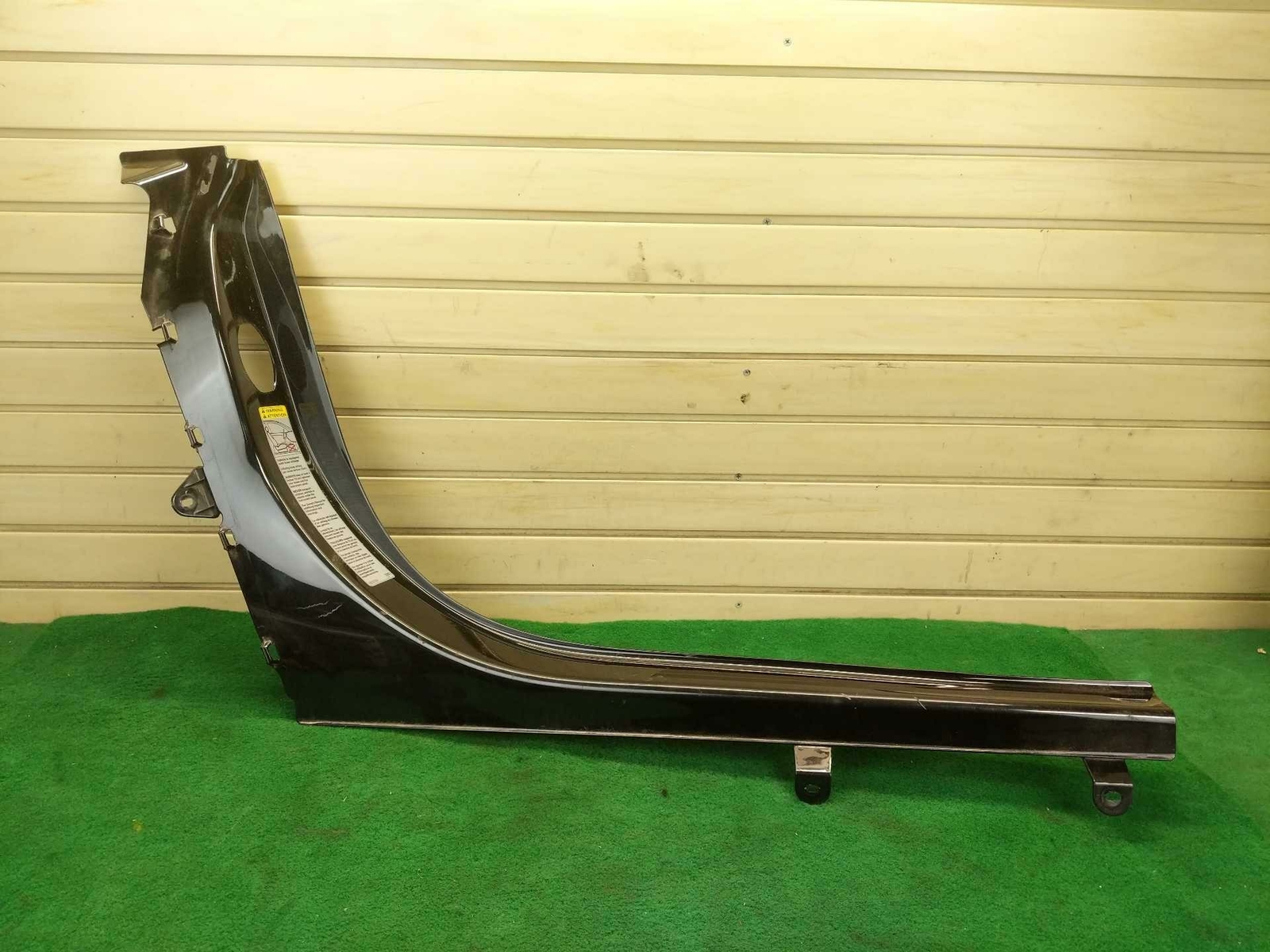 2017-2020 Audi R8 V10 Spyder - OEM RH Rocker B-Pillar Trim Cover Black