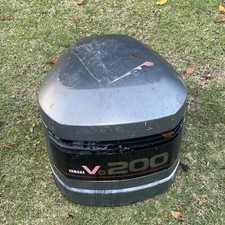 200 hp Yamaha 6R2-42610-71-EK  COWLING ASSY, 2 Stroke 3.1 Liter 200 HP