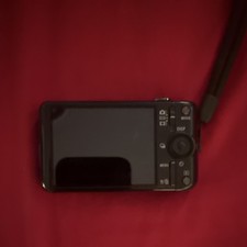 Sony Cyber-shot Black Compact Digital Camera 16.2MP 8x Zoom 3" Screen Flash