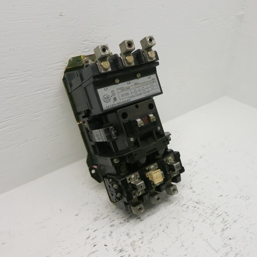Allen Bradley 509-DOD Größe 3 Motorstarter 120V Spule 90A 509-D0D mit Heizungen 3PH