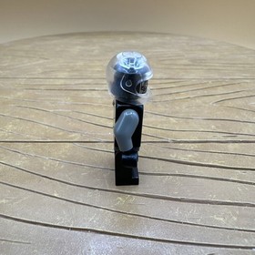 Silver Droid 6977 6905 6969 2965 Insectoids Space LEGO&reg; Minifigure
