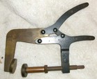 VINTAGE KELLY BRASS AND IRON CLAMP — photo 2