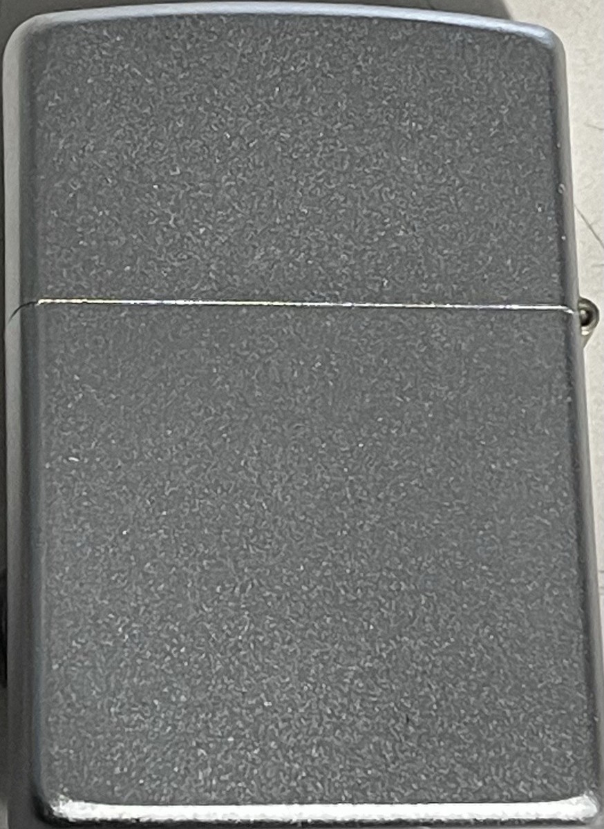 ZIPPO 2000 ZI WINDPROOF CLASSIC EMBLEM SATIN CHROME LIGHTER