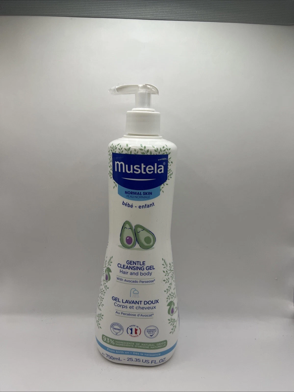 Mustela Baby Gentle Cleansing Gel - for Hair & Body 25.35 fl oz BB Date 07/2027
Opens in a new windo
