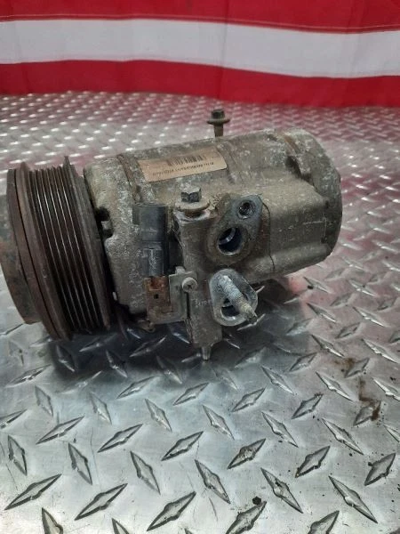 2008 Ford F-450 Super Duty AC Compressor 6.4L Diesel OEM - Image 2 of 4