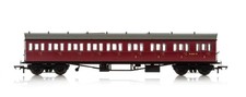 Hornby OO Gauge - BR, Collett 57' Bow Ended E131 Nine Compartment Composite (...