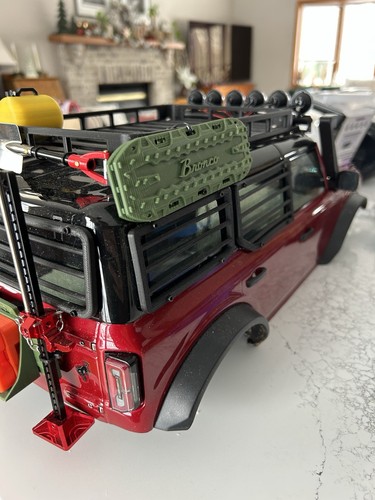 Traxxas 5157 Forward only Conversion Cover Plates/Seal Revo E-Maxx