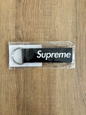Supreme Webbing Keychain - Black NEW