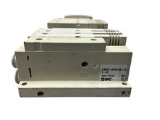 SMC SS5V2-W10S10D-10-B-C8 Pneumatic Valve Manifold