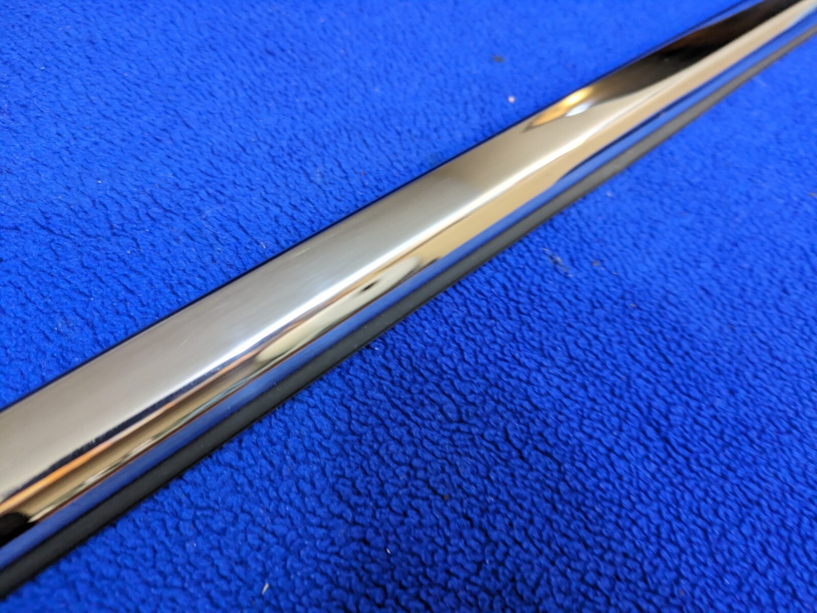 chrome strip trim rear right Bentley CONTINENTAL FLYING SPUR oem window door