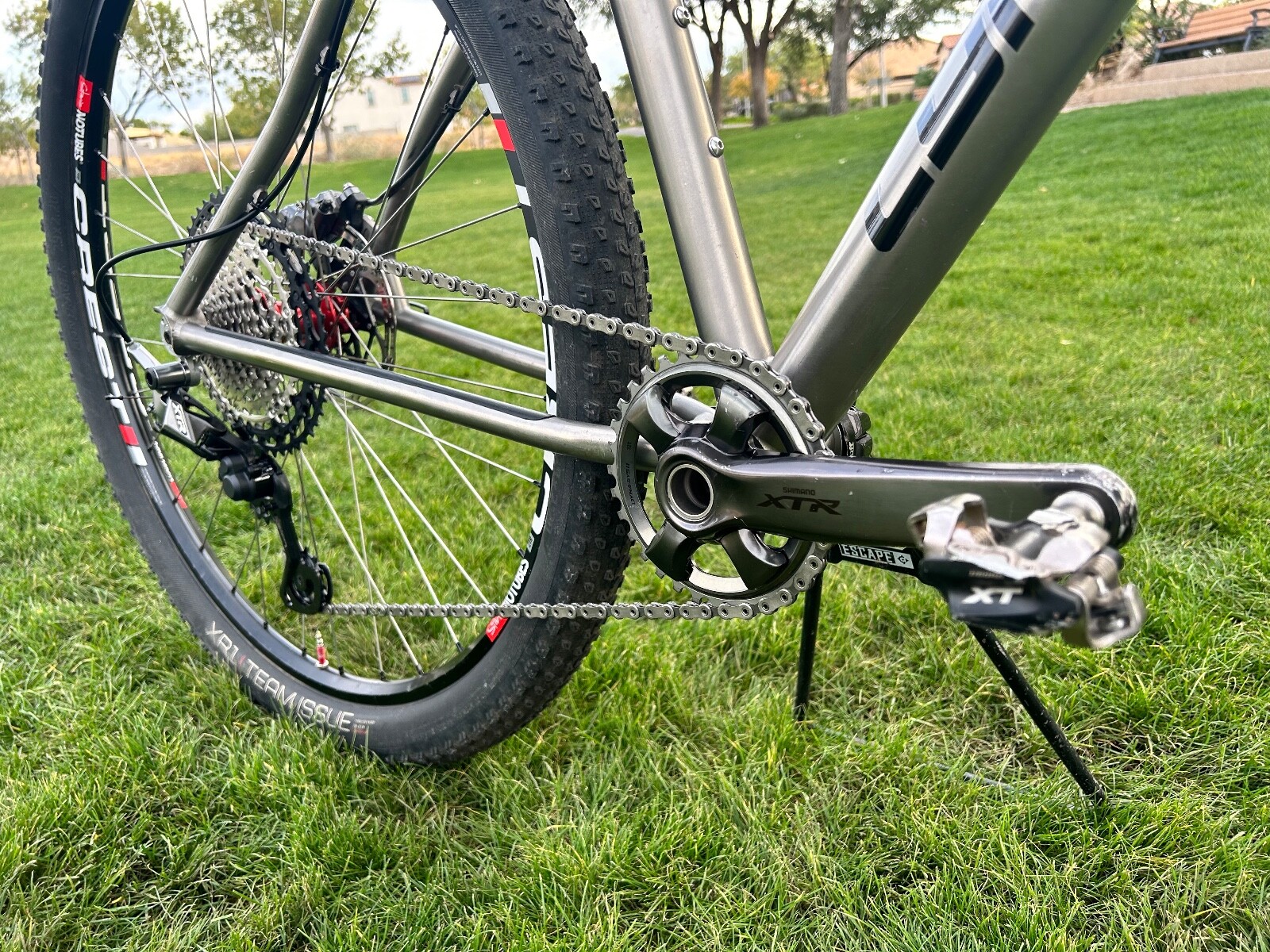 framed forge bmx bike