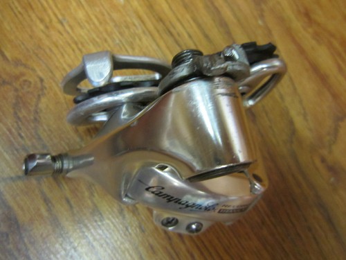 VINTAGE CAMPAGNOLO RECORD TITANIUM SHORT CAGE REAR DERAILLEUR - Picture 6 of 8