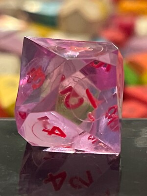 Vintage gamescience d10 1-5 twice purple gem w/ fresh red rpg ad&d dice 120723@