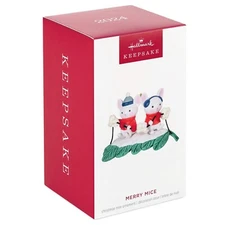 2024 Hallmark Merry Mice Popcorn Garland on Leaf Christmas Holiday Ornament