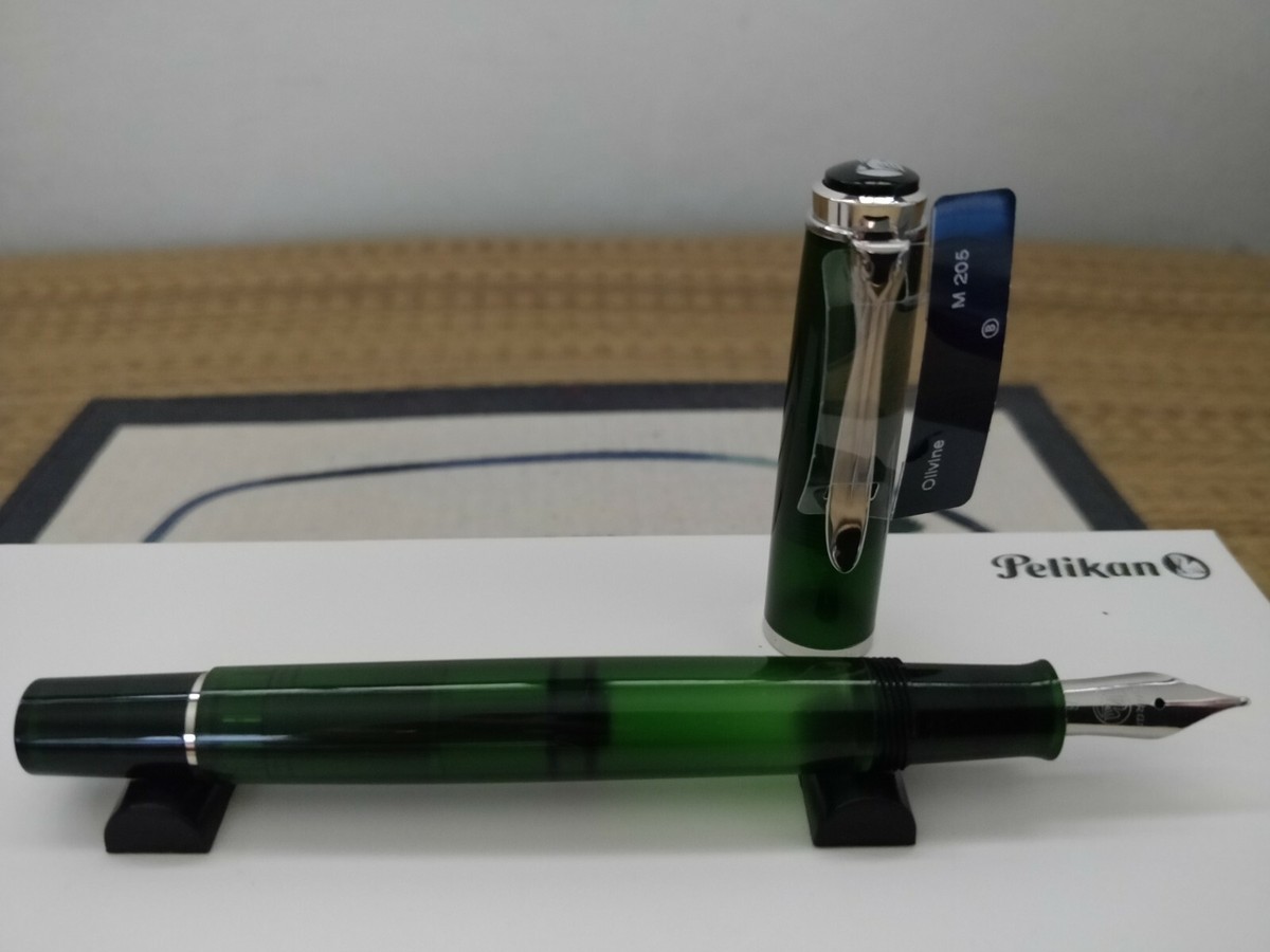 Pelikan M205 Olivine Demonstrator Fountain Pen 2018 Special