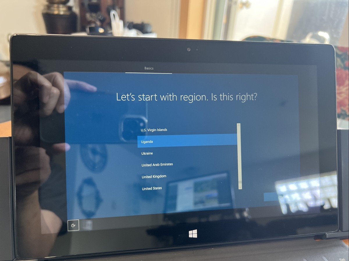 Microsoft Surface Pro Tablet 128 GB Hard Drive 4 GB RAM Windows 8