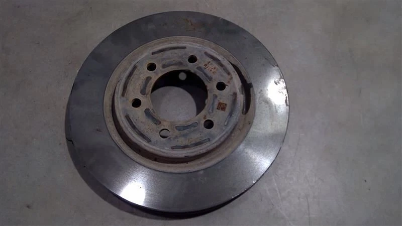 Chevrolet Tahoe 2015-2018 rotor de freno de disco delantero OEM 23144341  Foto 2 de 4