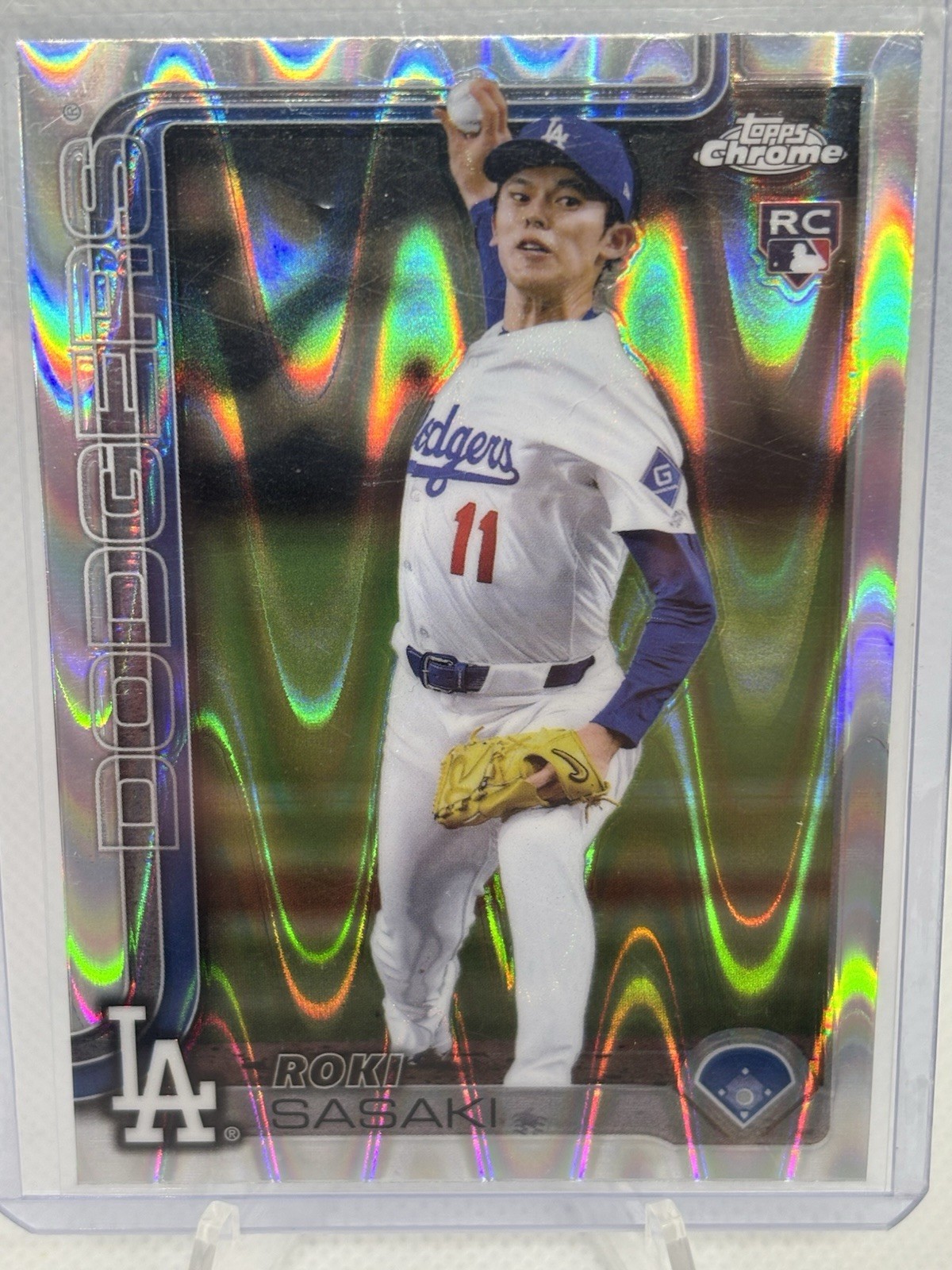 Roki Sasaki Rookie 2025 Topps Chrome #217 RayWave Refractor RC Dodgers