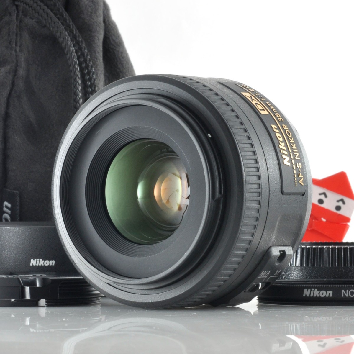 Nikon AF-S DX NIKKOR 35mm f/1.8 G Prime Lens from Japan [Near Mint