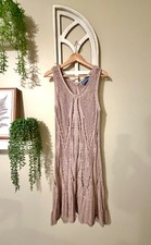 Timeless, elegant Vera wang crochet dress