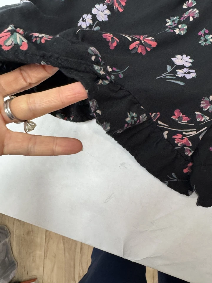 Pantalones Cortos Jessica Simpson Floral Mameluco Cottagecore Hombro Descubierto Glamour Mujeres Medianos Foto 3 de 4