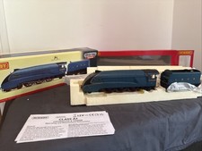 Hornby R2805XS LNER Class A4 4-6-2 No 4466 “Herring Gull” LNER Blue DCC Fitted