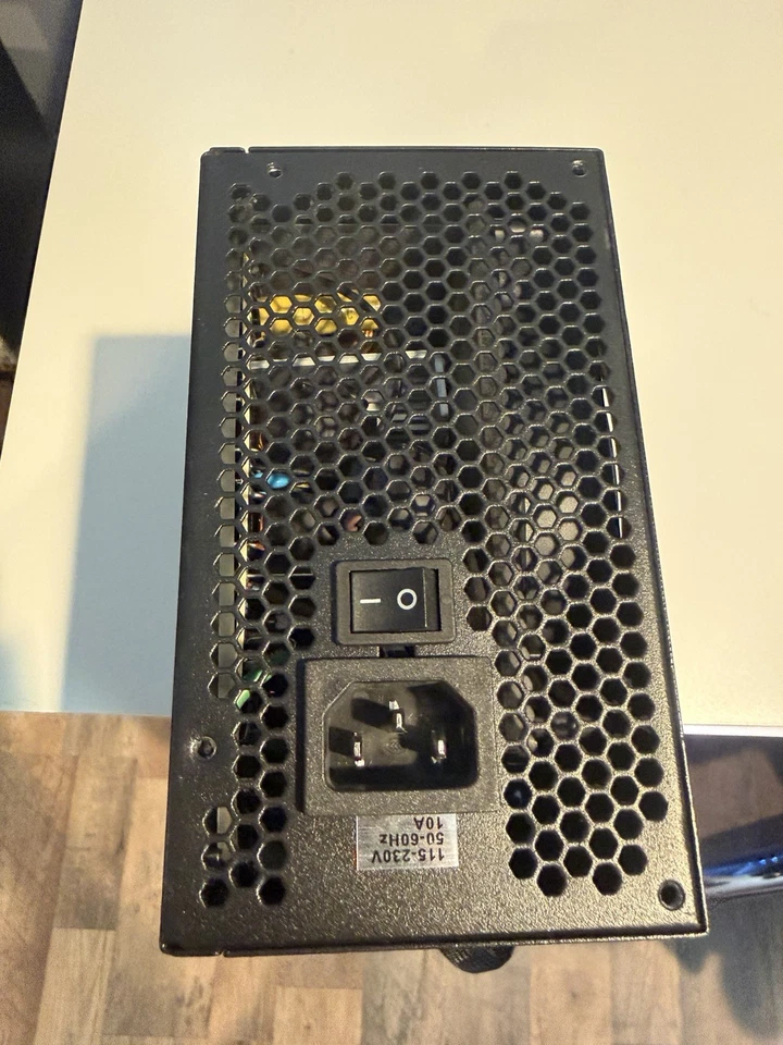 Rosewill Gaming ARC 750W Power Supply - USED - Image 4 of 4