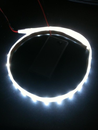 Camping / Night Fishing Super Bright 9V Battery LED Strip 1M Waterproof - Picture 2 of 3