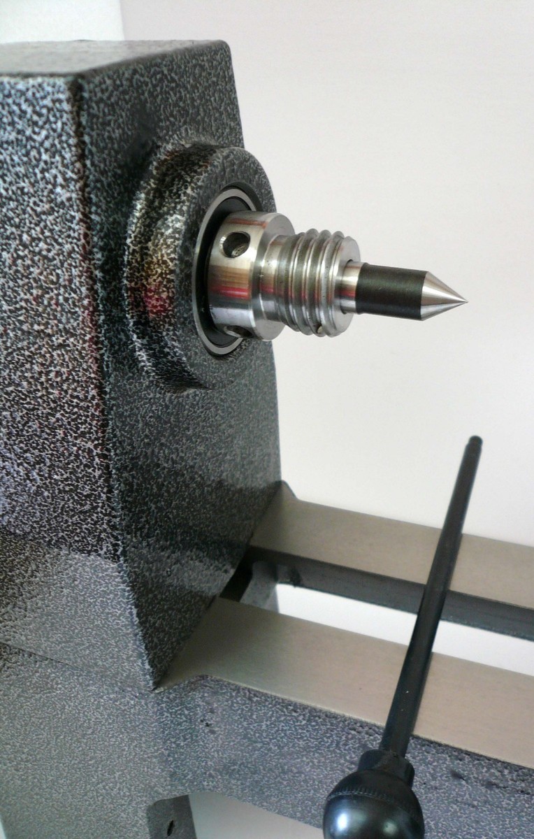 Quan Nguyen確認用 Inspection Bench Center 13-1/4