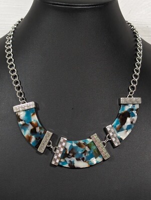 Beachy Casual Aqua Blue Acrylic Curved Bar Silver Tone Statement Necklace 21 in
