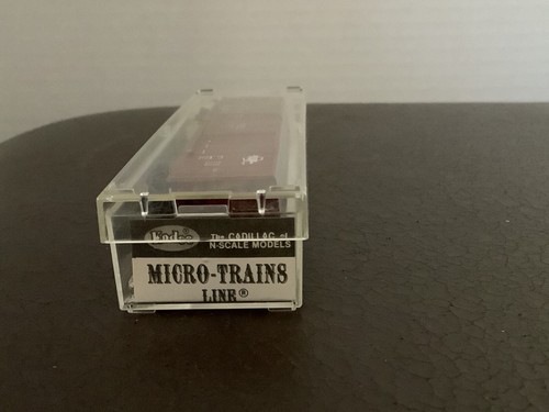 MoPac N Scale 50' Rib Side Plug Door Boxcar Kadee/MTL #26040- MINT - Picture 4 of 5