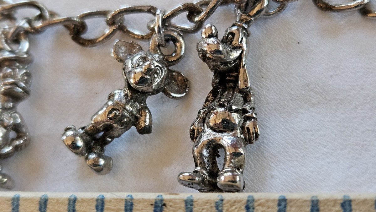 Vintage Walt Disney Sterling Bracelet with 7 Nice Detailed
