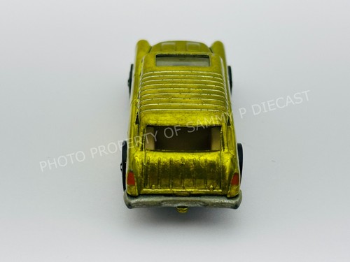 Hot Wheels Redline CLASSIC NOMAD Yellow US White Interior Very Nice !! - Picture 4 of 6