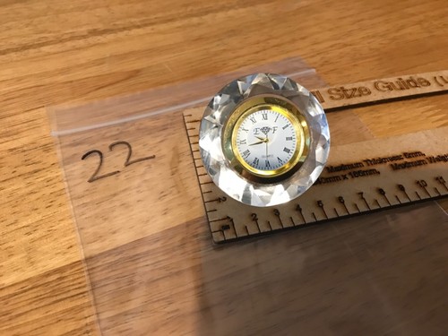 Miniature Quartz clocks and other makes. Over 100 clocks - Foto 45 di 470