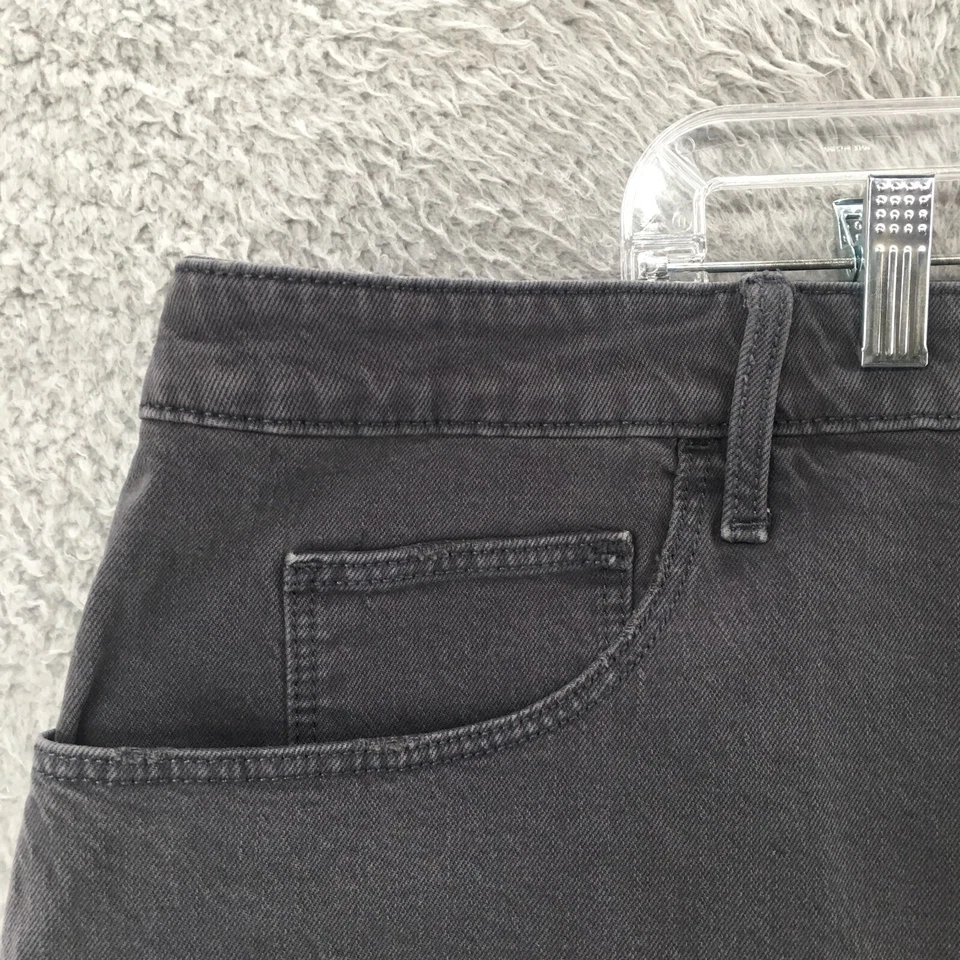 Pantalones Cortos Midi Universal Thread Vintage Para Mujer 26W Plus Negro Denim Corte Dobladillo Crudo Foto 2 de 4