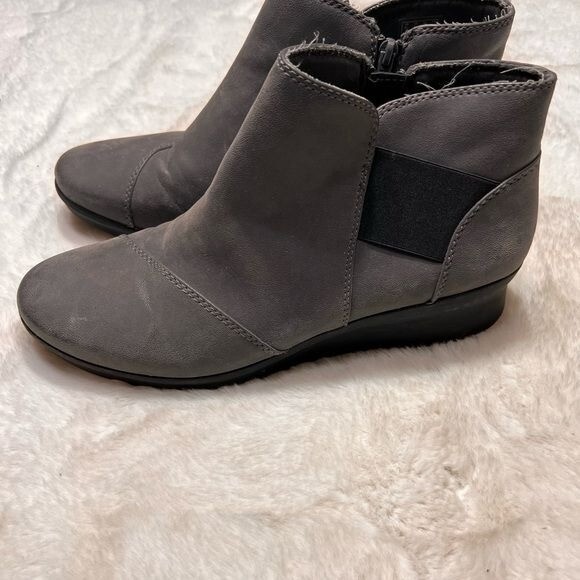 Cloudsteppers by Clark’s grey Caddell tropic ankl… - image 8