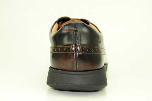 Zapatos bajos para hombre Clarks Helston Limit Walk Brogue Business ligeros - Imagen 6 de 28