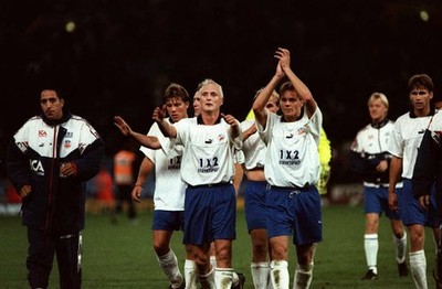Helsingborg Players applauds the fans after the UEFA Cup 1st Round- Old Photo