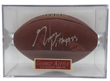 George Kittle Signed Wilson Football mit Display Case &ndash; PSA/DNA zertifiziert