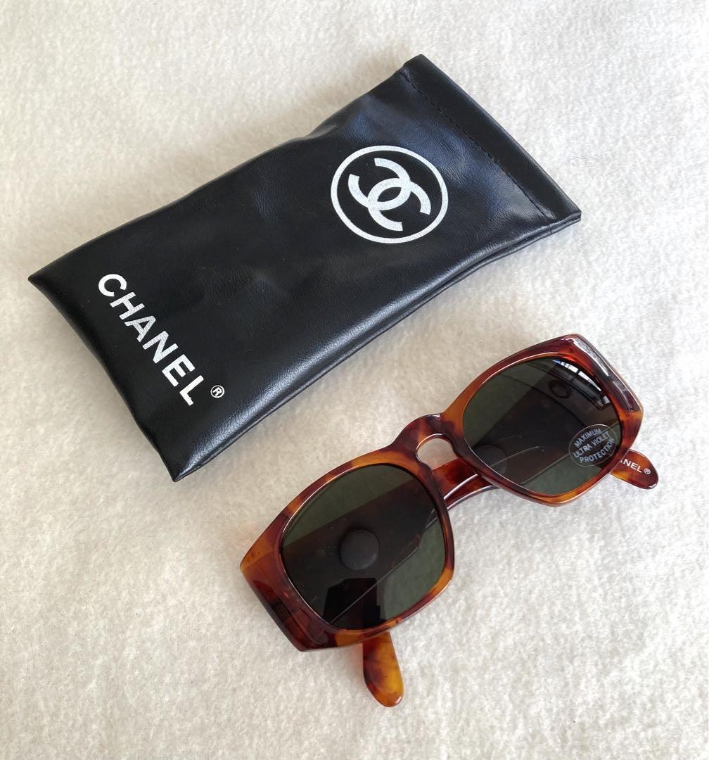 希少 CHANEL Vintage sunglasses マトラッセ ココ CHANEL Vintage Sunglasses Tortoiseshell Pattern Quilted Coco