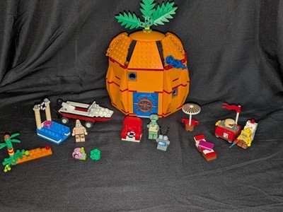 vintage 2009 Lego Sponge Bob Square Pants: Bikini Bottom Good Neighbor set 3834