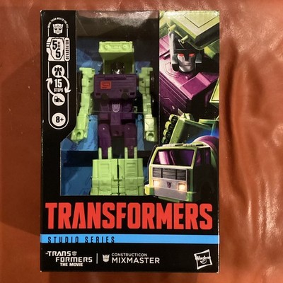 Transformers Studio Series 86 Voyager Class: Constructicon Mixmaster