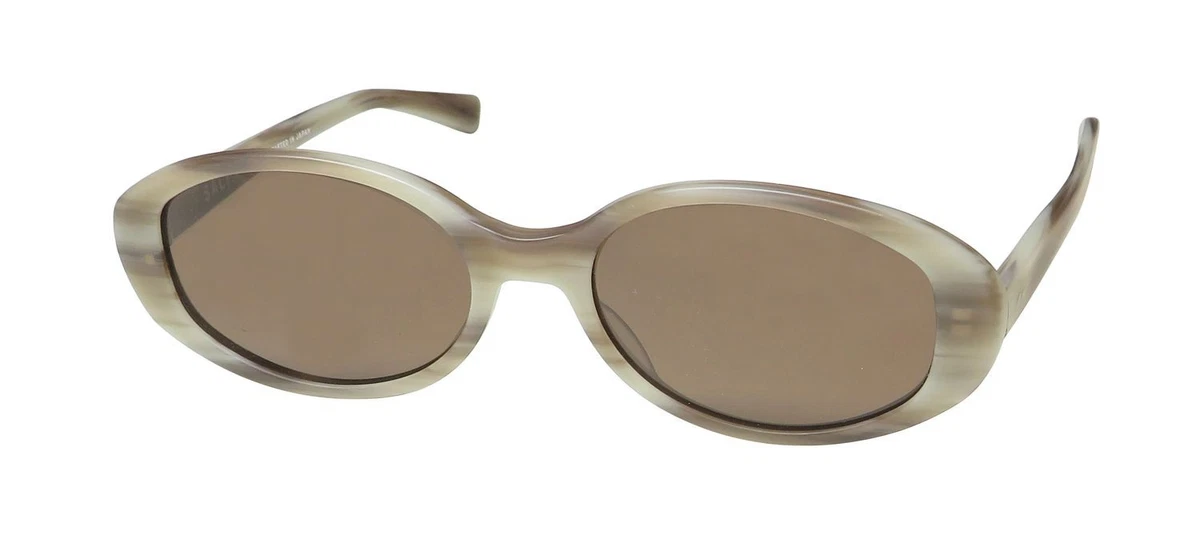 Salt Sunglasses In Women display picture 2