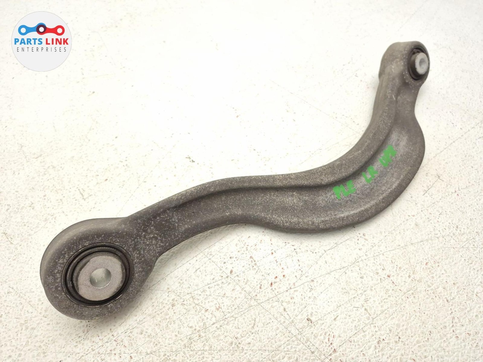 Bentley Bentayga 2016-2020 REAR+LEFT+UPPER Control arm