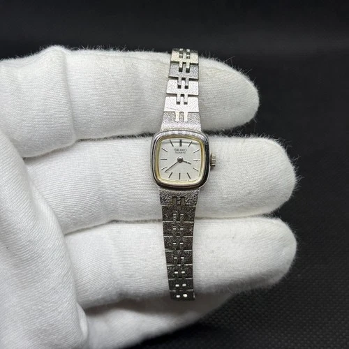 Vintage Seiko Ladies Silver Tone Square Quartz Watch 5420-5079
