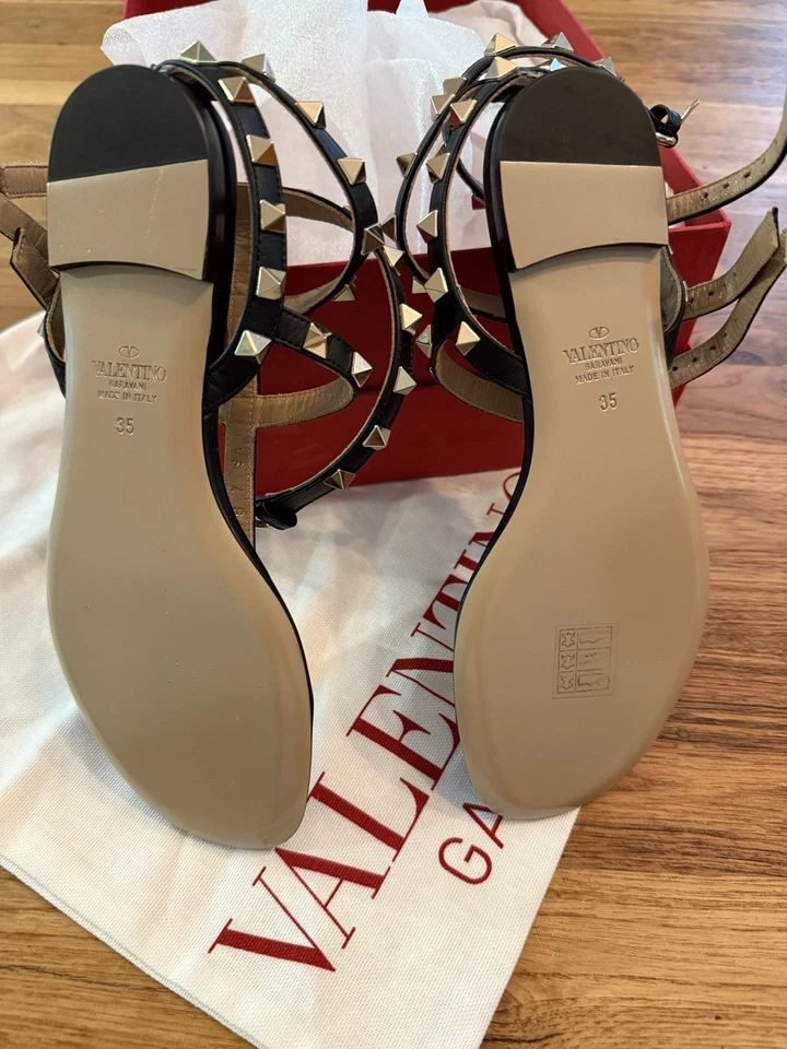 Sandalias Valentino Rockstud de cuero negras 35/5 Foto 3 de 4