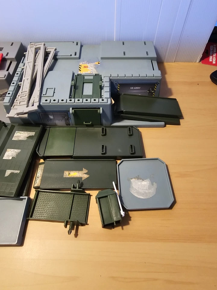 Juegos Maisto vintage años 90 02093 y 02092 incompletos dañados Foto 4 de 4