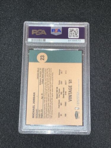 1998-99 Fleer Tradition "Vintage 61" Michael Jordan Bulls #23 PSA 9 COME NUOVO 🏀 - Foto 3 di 4